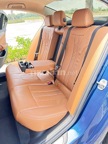 Bán xe BMW 520i G30 LCI - Facelift, xe siêu mới đẹp, nội thất da