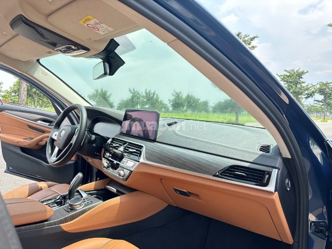Bán xe BMW 520i G30 LCI - Facelift, xe siêu mới đẹp, nội thất da