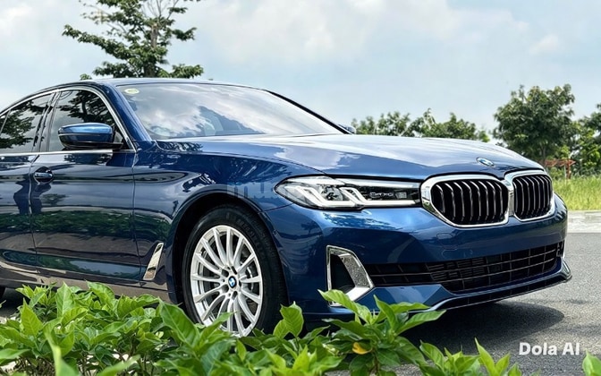 Bán xe BMW 520i G30 LCI - Facelift, xe siêu mới đẹp, nội thất da