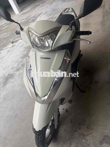 Honda Lead 2014 Trắng Việt Nam