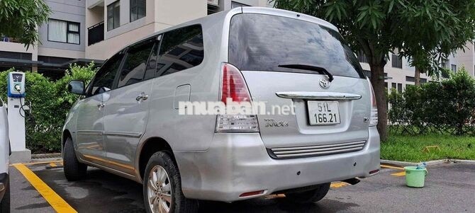 Toyota Innova V 2009 2.0 AT Bạc 7 chỗ