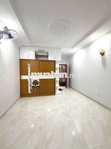 Nhà 1 trệt 3 lầu sân thượng đường liên khu 4/5 BHH B bình tân