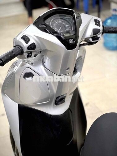 Lead 125 4val bạc đen đời 2024 bstp chính chủ
