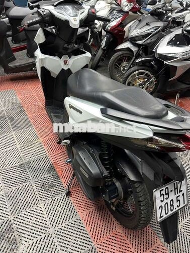 Honda Vario 150cc 2017 Trắng Tự động