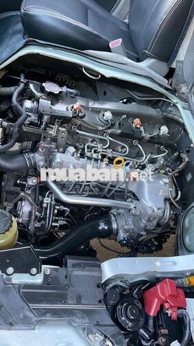 Xe khách Toyota Hiace Bạc
