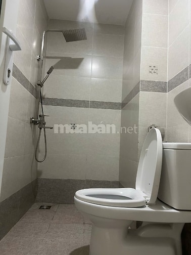 Cho thuê C/c CTL Tower, Dương Thị Giang- Căn 2PN giá thuê 8tr/tháng