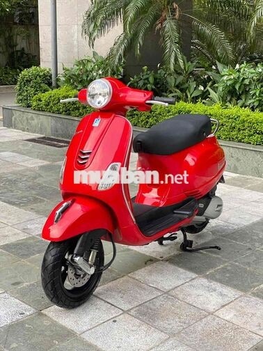 Piaggio Vespa LX IGet 2017 Đỏ