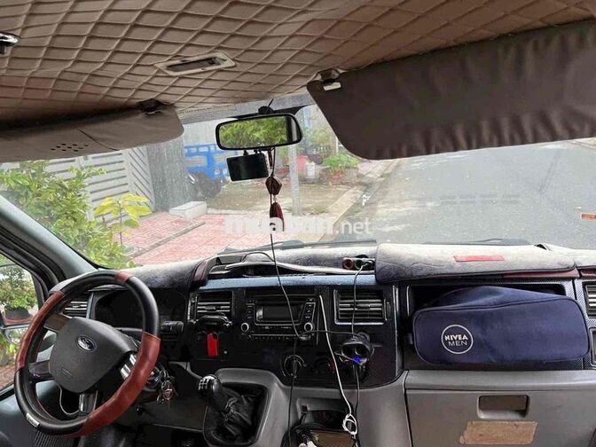 Ford Transit Van 2009 Vàng cát Dầu