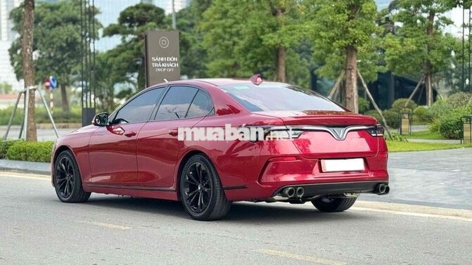 VinFast LuxA Base 2022 Đỏ rất đẹp, cực chất lượng