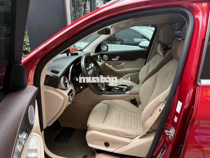 Mercedes-Benz GLC300 2019 Đỏ 60000 km
