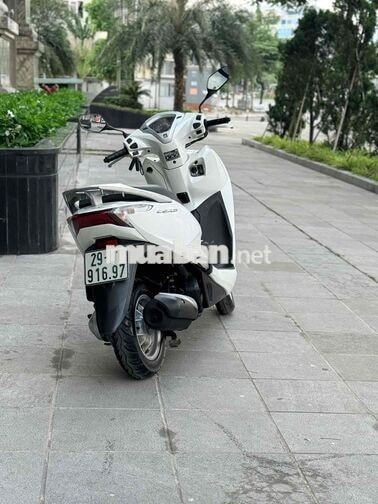 Honda Lead 4Val 2023 Trắng Đẹp thật sự mới