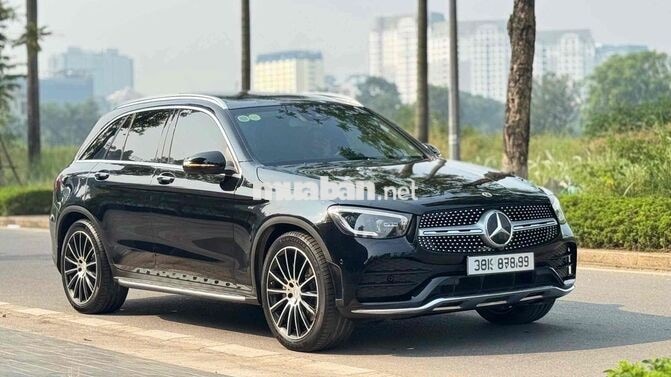 Mercedes-Benz GLC300 4matic 2020 siêu mới đẹp chât