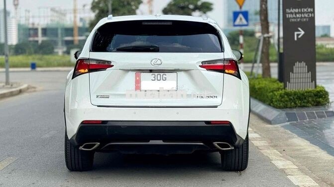 Lexus NX200T F Sport 2016 zin 10 vạn km siêu mới