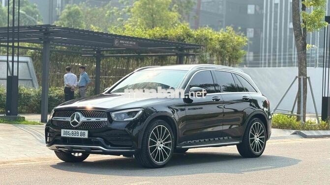 Mercedes-Benz GLC300 4matic 2020 siêu mới đẹp chât