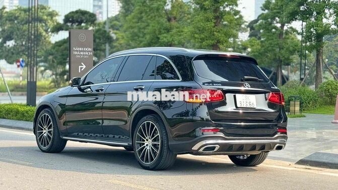 Mercedes-Benz GLC300 4matic 2020 siêu mới đẹp chât