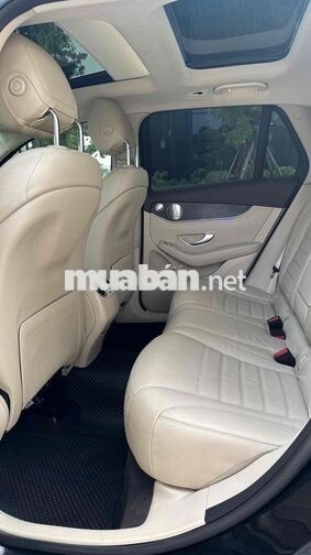 Mercedes-Benz GLC300 4matic 2020 siêu mới đẹp chât