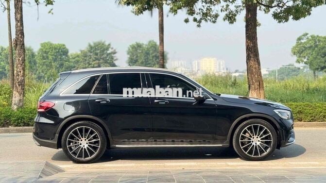 Mercedes-Benz GLC300 4matic 2020 siêu mới đẹp chât