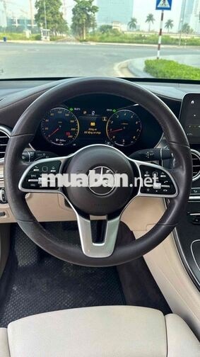 Mercedes-Benz GLC300 4matic 2020 siêu mới đẹp chât