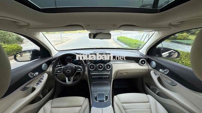Mercedes-Benz GLC300 4matic 2020 siêu mới đẹp chât
