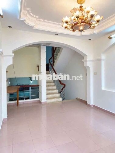 17Tr nguyên căn 4x18m, 3PN, 4WC Hoàng Hoa Thám