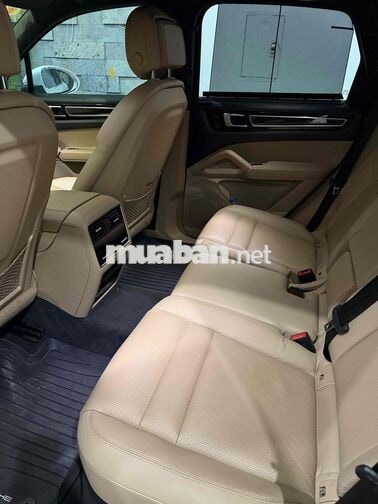 Porsche Cayenne 2019 Trắng Nâu