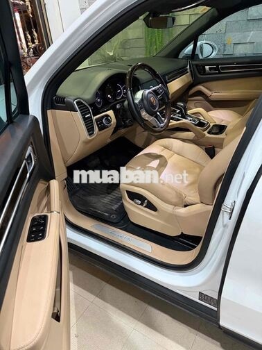 Porsche Cayenne 2019 Trắng Nâu