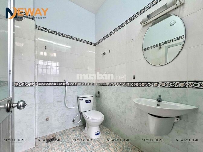 Studio ban công, không nội thất giá rẻ, thoáng mát, nhà đang set up