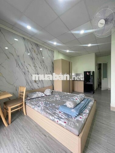 🔥PHÒNG BAN CÔNG FULL NỘI THẤT_GẦN CV GIA ĐỊNH_KHU SÂN BAY