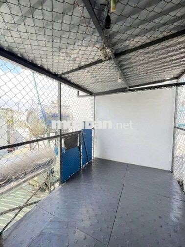 M 342 / NHÀ NẰM KHU VIP CITYLAND / 30 M2 / Ô TÔ ĐỔ CỬA / P. GÒ VẤP