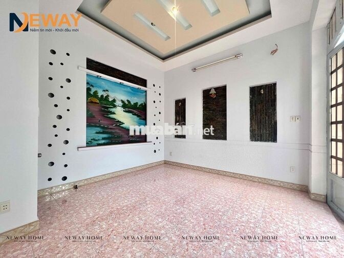 Studio ban công, không nội thất giá rẻ, thoáng mát, nhà đang set up