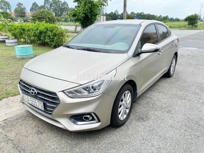 Hyundai Accent 2018 bản full Số sàn Vàng cát