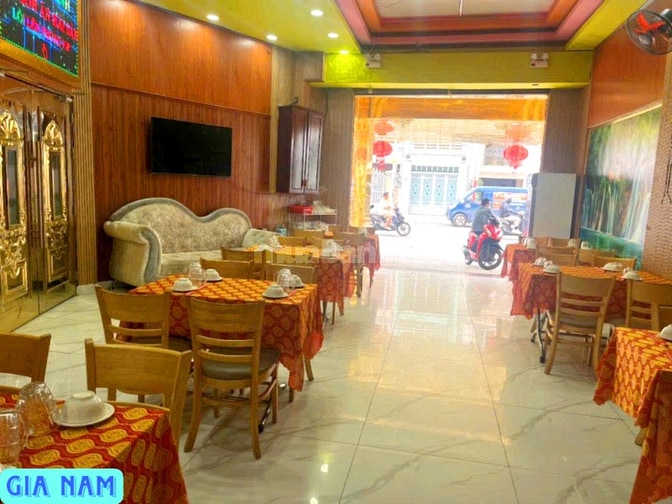 BÁN NHÀ MẶT TIỀN KINH DOANH : 26 CHỢ LỚN - P. 11 - Q. 6 - TPHCM