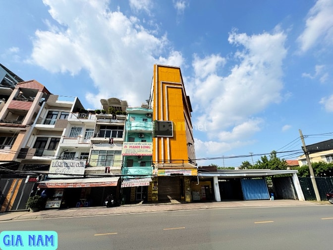 BÁN NHÀ MẶT TIỀN KINH DOANH : 26 CHỢ LỚN - P. 11 - Q. 6 - TPHCM