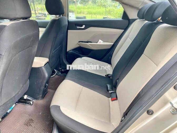 Hyundai Accent 2018 bản full Số sàn Vàng cát