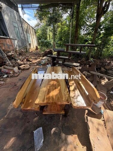 Nhà mới xây chủ để lại toàn bộ nội thất cao cấp