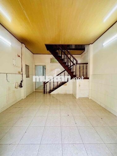 Nhà ngon tiện sửa siêu phẩm • Hẻm 3m • Đối diện UBND Quận • 2 Tầng • 2
