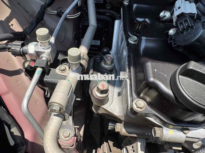 Toyota Veloz Cross 2022 Đỏ Việt Nam