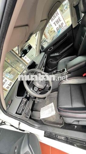 HONDA CiViC ODO: 25.000km Đời 2021 lăn bánh 2022