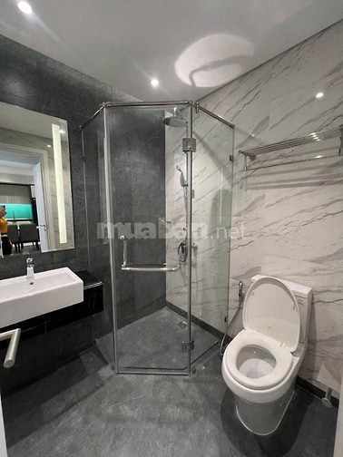 Chung cư Garden Gate, Hoàng Minh Giám cho thuê căn 2PN giá 17tr/tháng