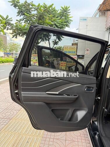 Mitsubishi Xpander 1.5 AT 2021 - Đen  - 65000km