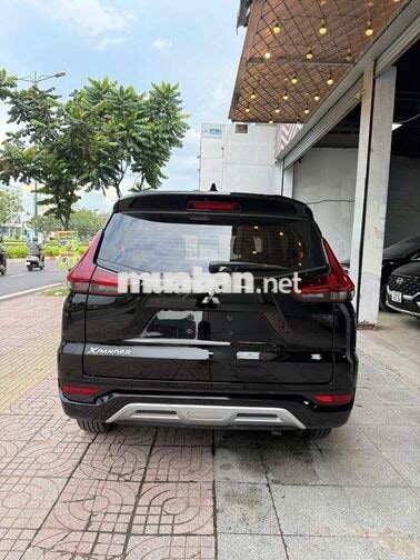 Mitsubishi Xpander 1.5 AT 2021 - Đen  - 65000km
