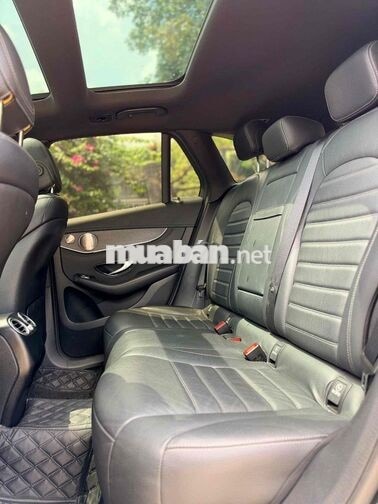 Mercedes-Benz GLC300 2021 Xám 90000 km