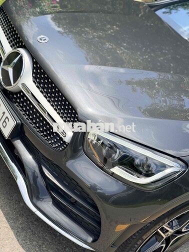 Mercedes-Benz GLC300 2021 Xám 90000 km