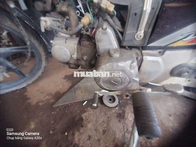 Honda Dream Đen