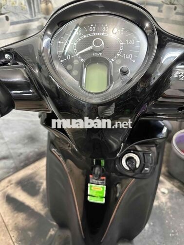 Yamaha Janus 2023 chạy 9 ngàn km mới 99% zin 100%