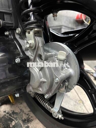 Yamaha Janus 2023 chạy 9 ngàn km mới 99% zin 100%