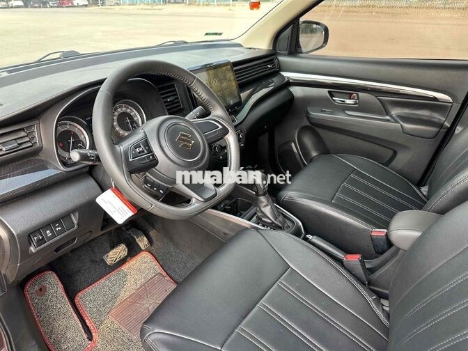 Suzuki XL7 1.5AT 7 chỗ 2020 chạy 3,6v km