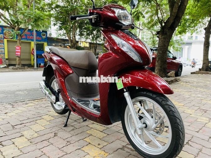 Honda Vision 2025 Cao Cấp màu Đỏ