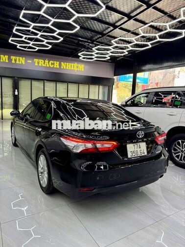 TOYOTA CAMRY 2.0G SX 2019 ZIN 9 VẠN FULL LỊCH SỬ