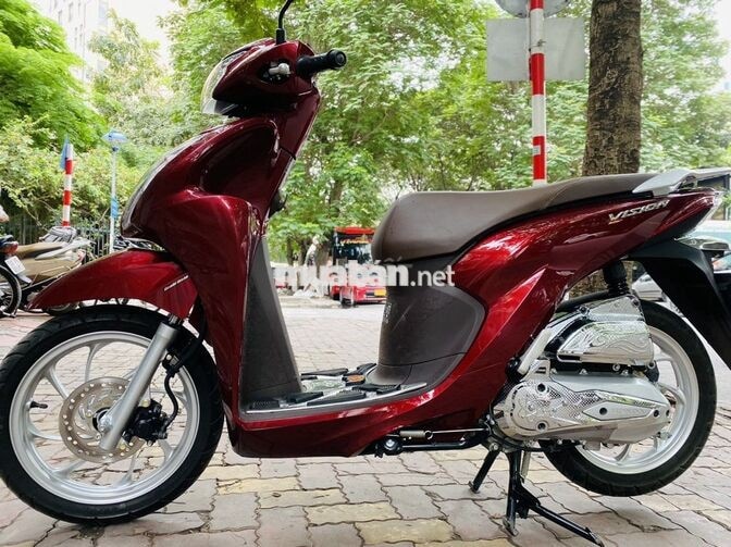 Honda Vision 2025 Cao Cấp màu Đỏ